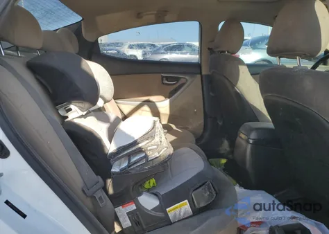 2016 Hyundai Elantra Se from USA, damaged, VIN 5NPDH4AE6GH779557